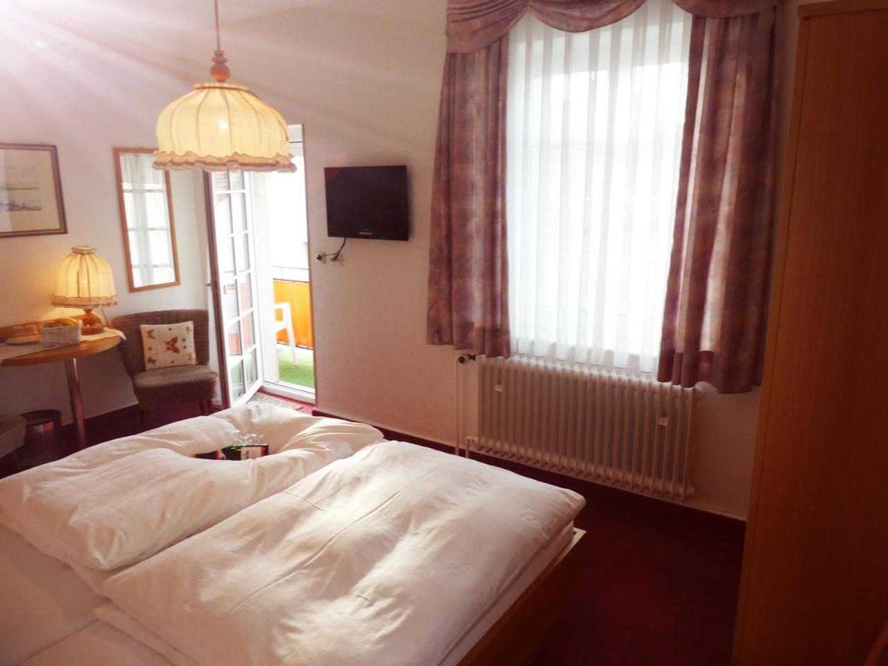 Hôtel Seehaus Wellenhof à Hagnau am Bodensee Extérieur photo